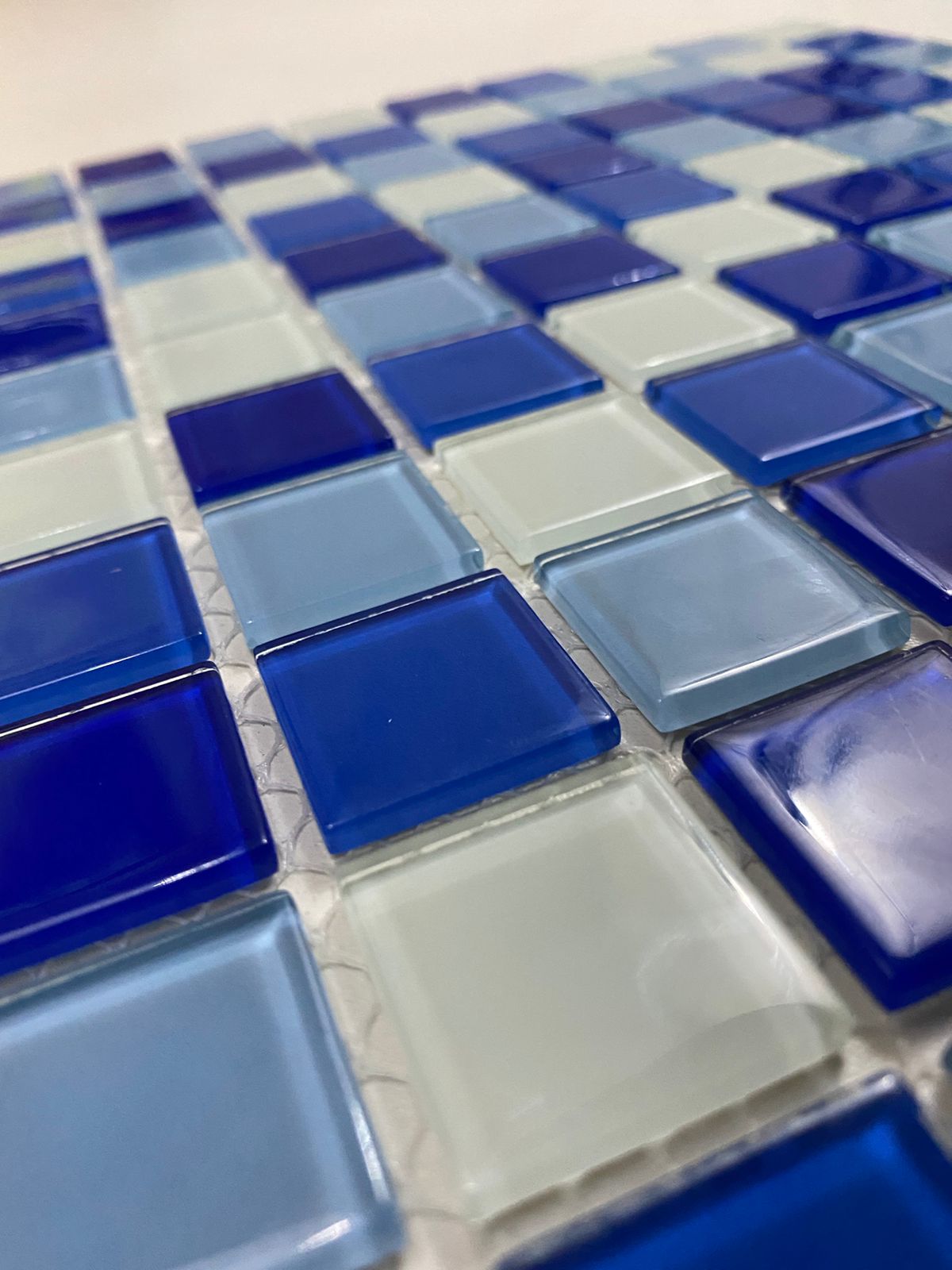PASTILHA  VIDRO 30X30CM PÇS COR/MOD. AVULSAS